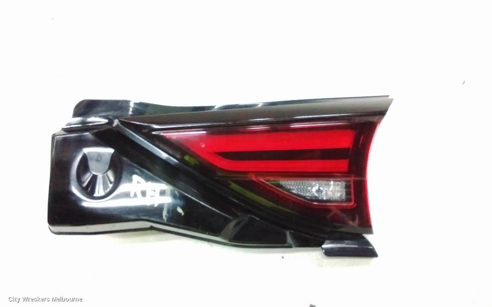 MAZDA CX5 REAR GARNISH, TAILGATE LAMP (RH SIDE), W/ HALOGEN TYPE, KF, 02/2017 - 08/2021
