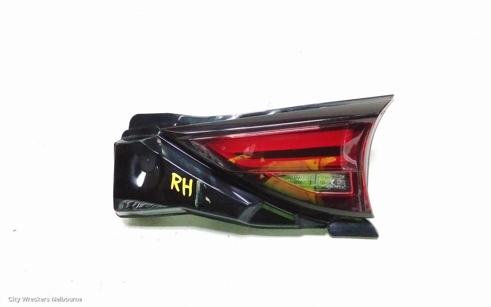 MAZDA CX5 REAR GARNISH, TAILGATE LAMP (RH SIDE), W/ HALOGEN TYPE, KF, 02/2017 - 08/2021