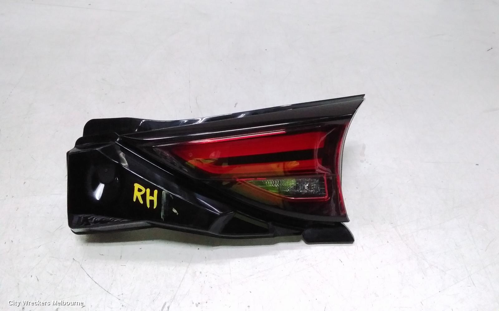 MAZDA CX5 REAR GARNISH, TAILGATE LAMP (RH SIDE), W/ HALOGEN TYPE, KF, 02/2017 - 08/2021