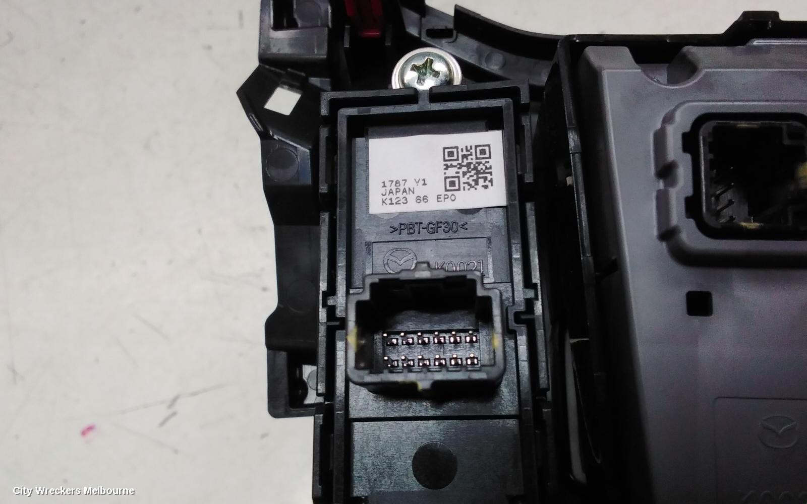 MAZDA CX5, KF, 02/2017 - 03/2026, RADIO CONTROLER( MMI ): 142700