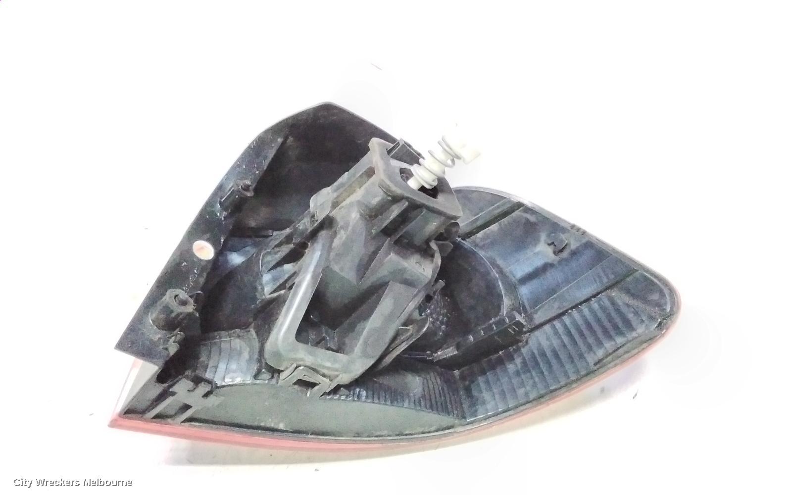 VOLKSWAGEN GOLF LEFT TAILLIGHT, GEN 5, HATCH, NON TINTED TYPE, 06/2004 - 02/2009