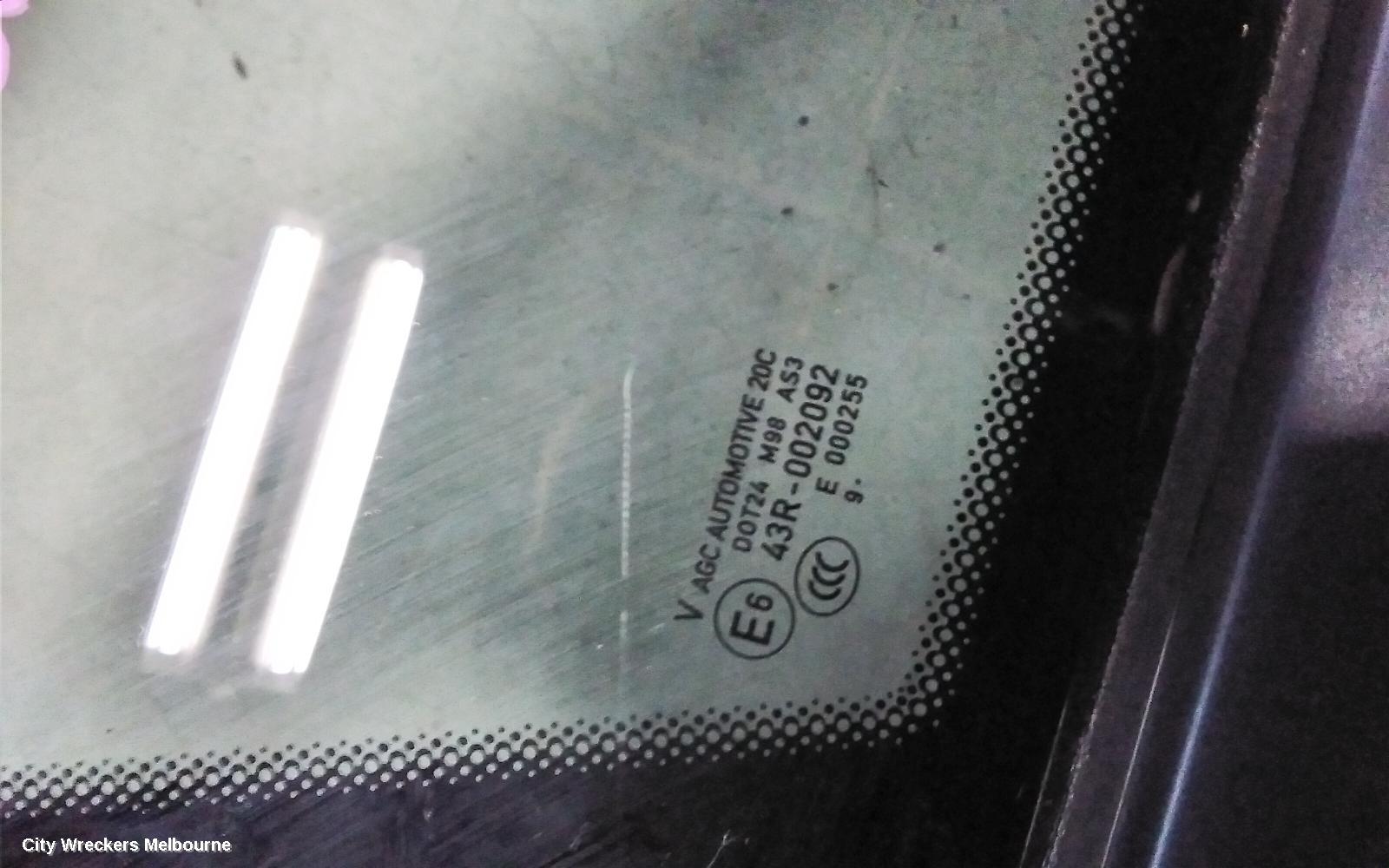 PORSCHE MACAN LEFT REAR SIDE GLASS, 95B, 06/2014 - 12/2025