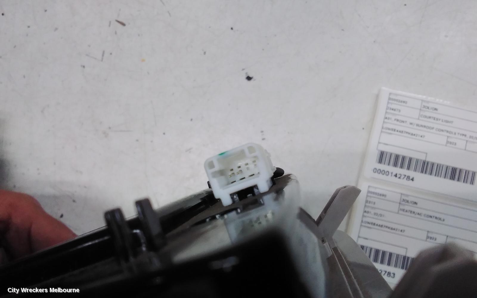 HAVAL JOLION COURTESY LIGHT, A01, FRONT, W/ SUNROOF CONTROLS TYPE, 02/2021 ONWARDS
