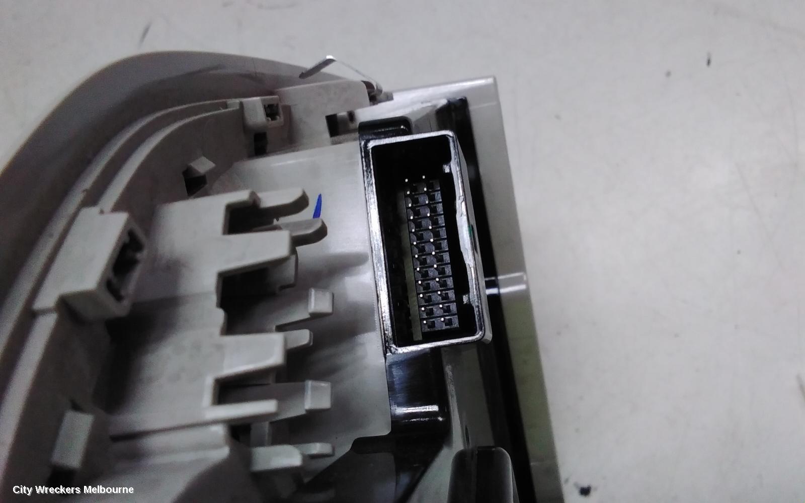 HAVAL JOLION COURTESY LIGHT, A01, FRONT, W/ SUNROOF CONTROLS TYPE, 02/2021 ONWARDS