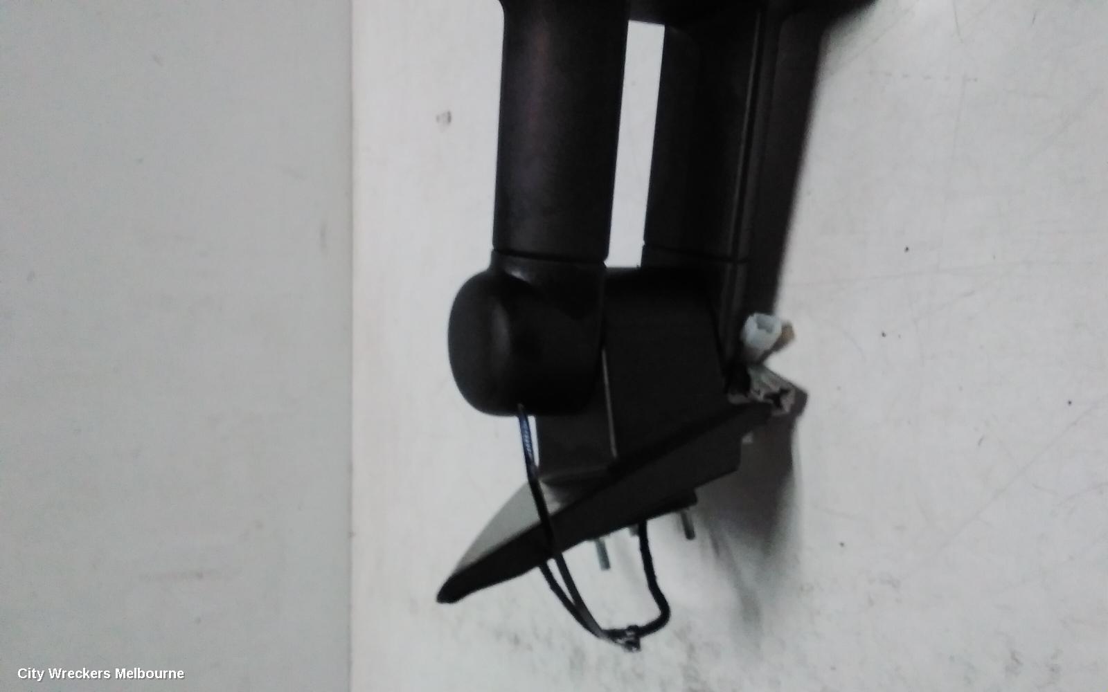 ISUZU DMAX RIGHT DOOR MIRROR, POWER, BLACK, W/ FLASHER TYPE, RA, 10/2008 - 07/2012