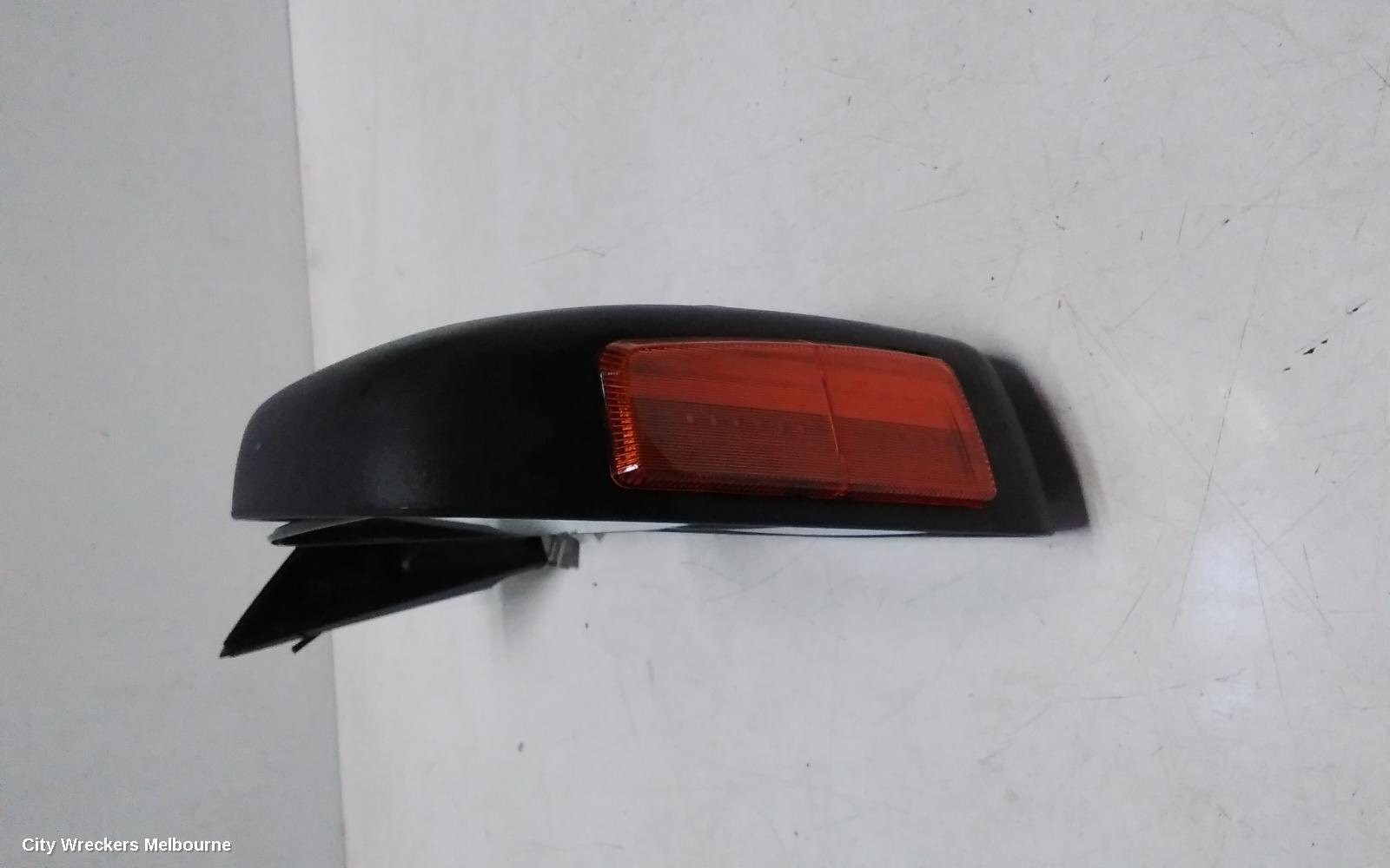 ISUZU DMAX RIGHT DOOR MIRROR, POWER, BLACK, W/ FLASHER TYPE, RA, 10/2008 - 07/2012