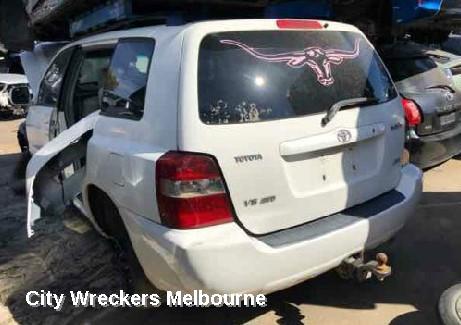 TOYOTA KLUGER LEFT FRONT DOOR, MCU28R, 01/2001 - 04/2007