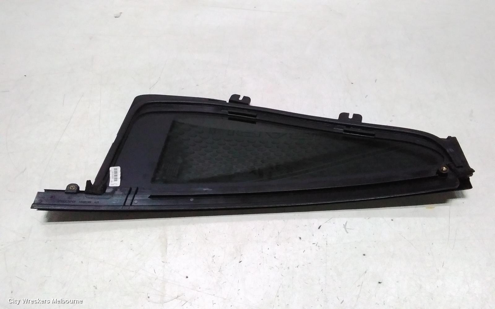 VOLVO XC90 LEFT REAR 1/4 DOOR GLASS, MK2, 04/2015 ONWARDS