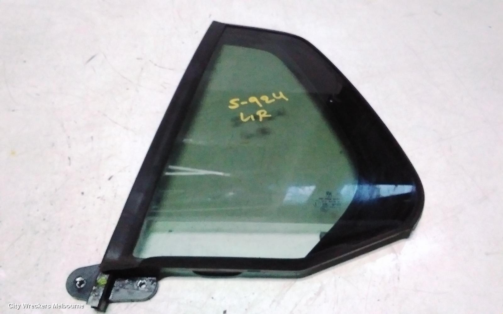 VOLKSWAGEN GOLF LEFT REAR 1/4 DOOR GLASS, GEN 7, HATCH, TINTED, 11/2012 - 08/2020