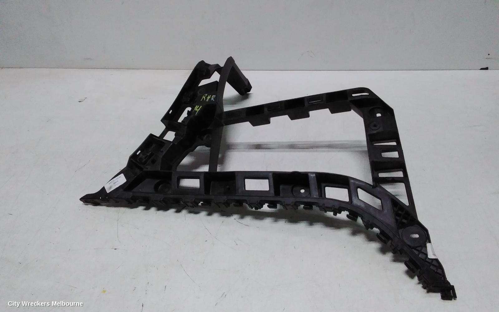 VOLKSWAGEN JETTA, 1B, 02/2011 ONWARDS, RHR QTR PANEL BRACKET ~ : 142849