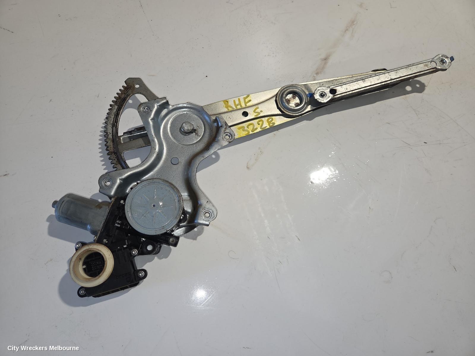 TOYOTA COROLLA RIGHT FRONT WINDOW REG/MOTOR, ZRE152/20153R, 03/2007 - 10/2013