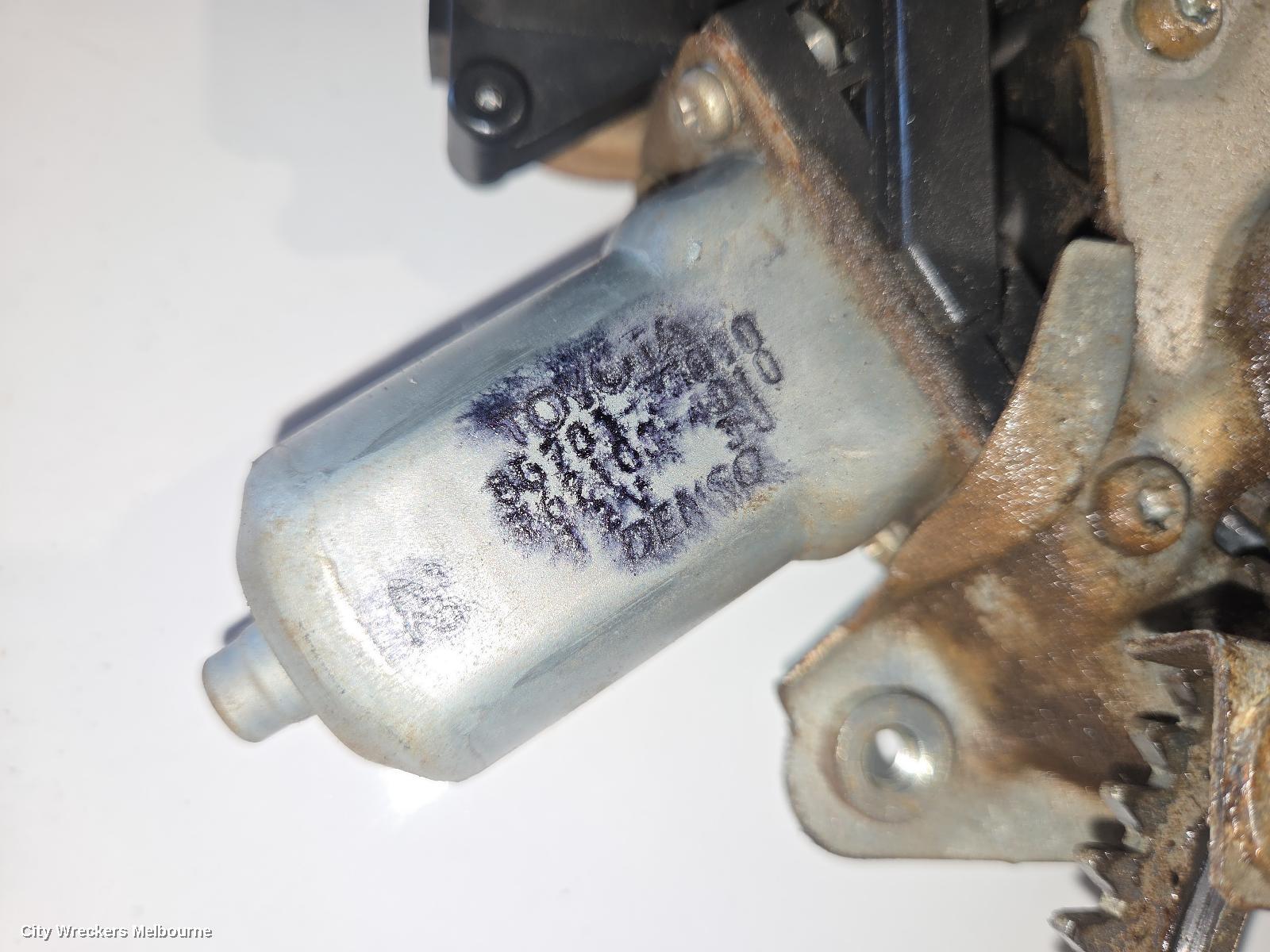 TOYOTA COROLLA RIGHT FRONT WINDOW REG/MOTOR, ZRE152/20153R, 03/2007 - 10/2013