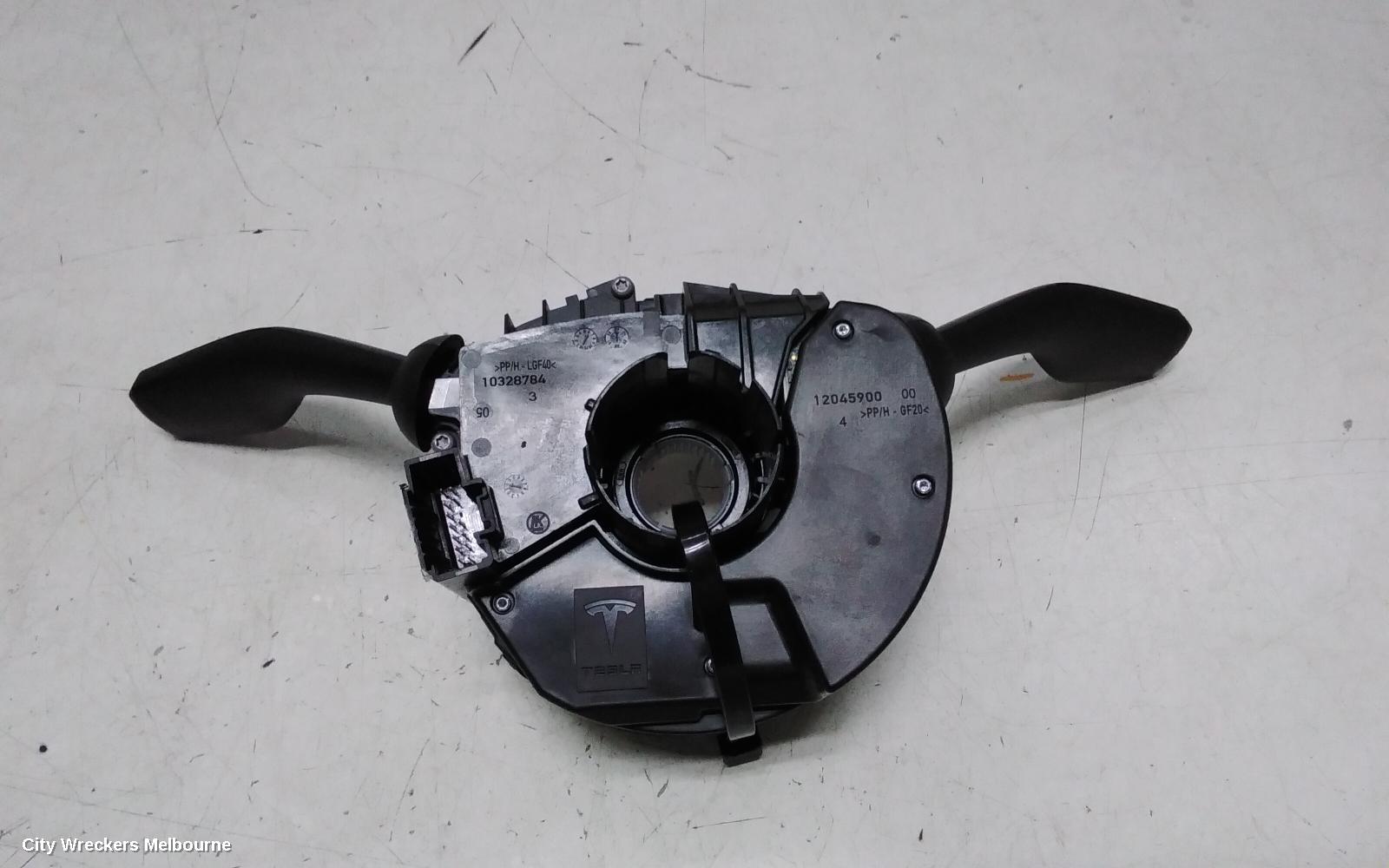 TESLA MODEL Y AIRBAG MODULE/SENSOR, CLOCKSPRING***USE COMBINATION SWITCH PART TYPE***