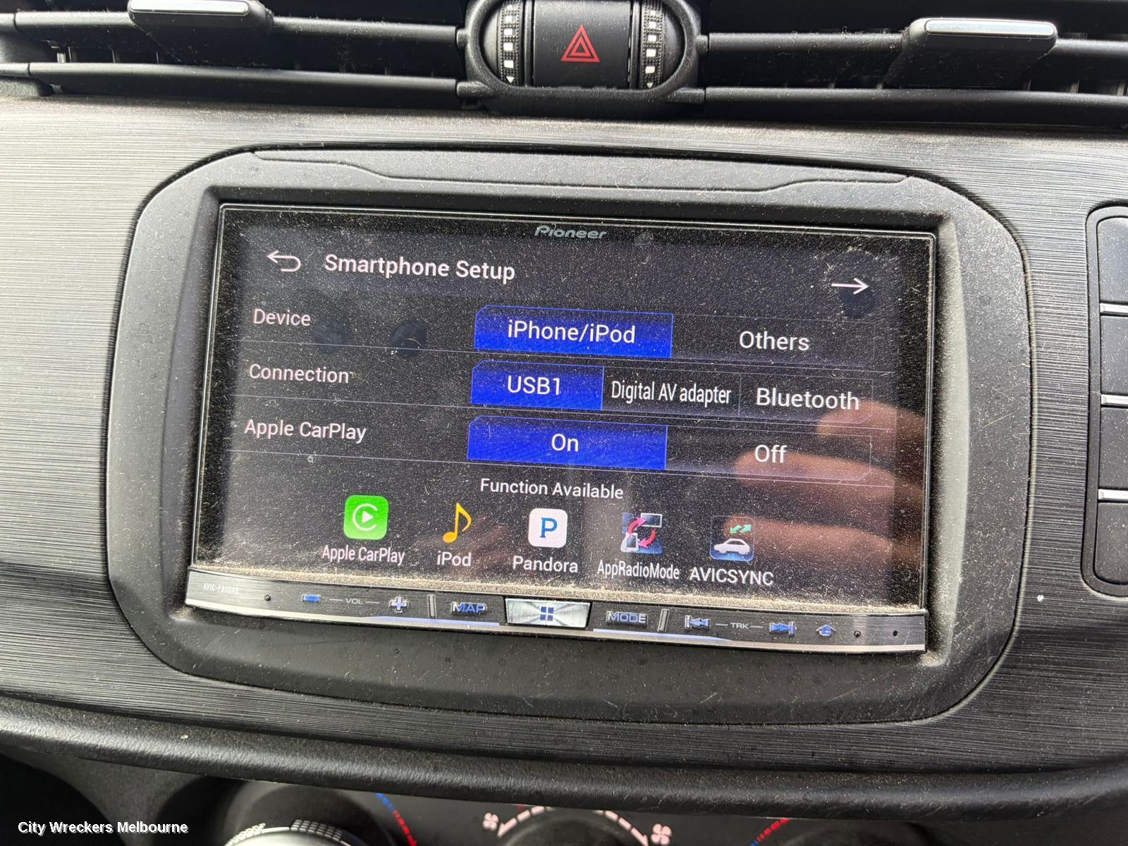 ALFA ROMEO GIULIETTA RADIO/CD/DVD/SAT/TV, HEAD UNIT, W/ DISPLAY UNIT, 5IN TOUCHSCREEN, NON NAVIGATION TYPE, 940 SERIES, 06/2011 ONWARDS