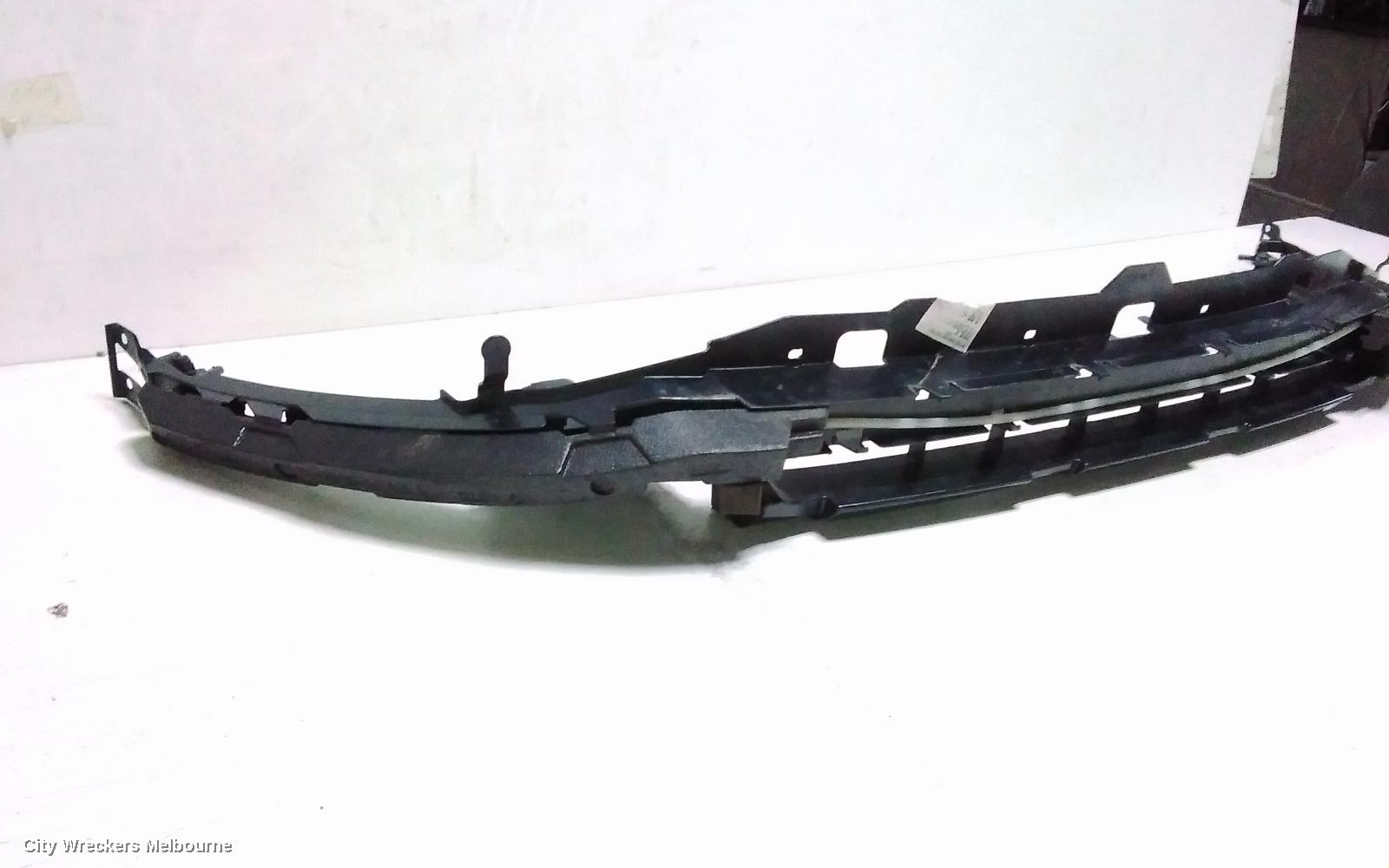 LAND ROVER DISCOVERY SPORT F/BAR REINFORC/BRACK, ENERGY ABSORBER (CENTRE), L550, 07/2019 ONWARDS