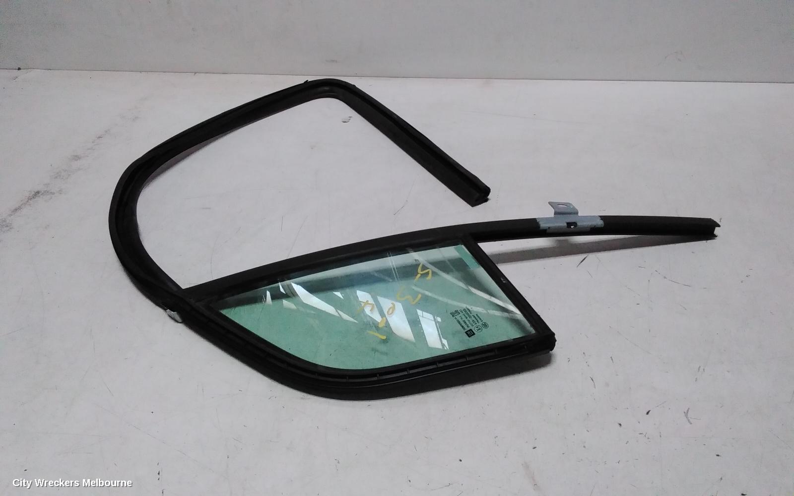 HOLDEN TRAX LEFT FRONT 1/4 DOOR GLASS, TJ SERIES, 08/2013 - 12/2020