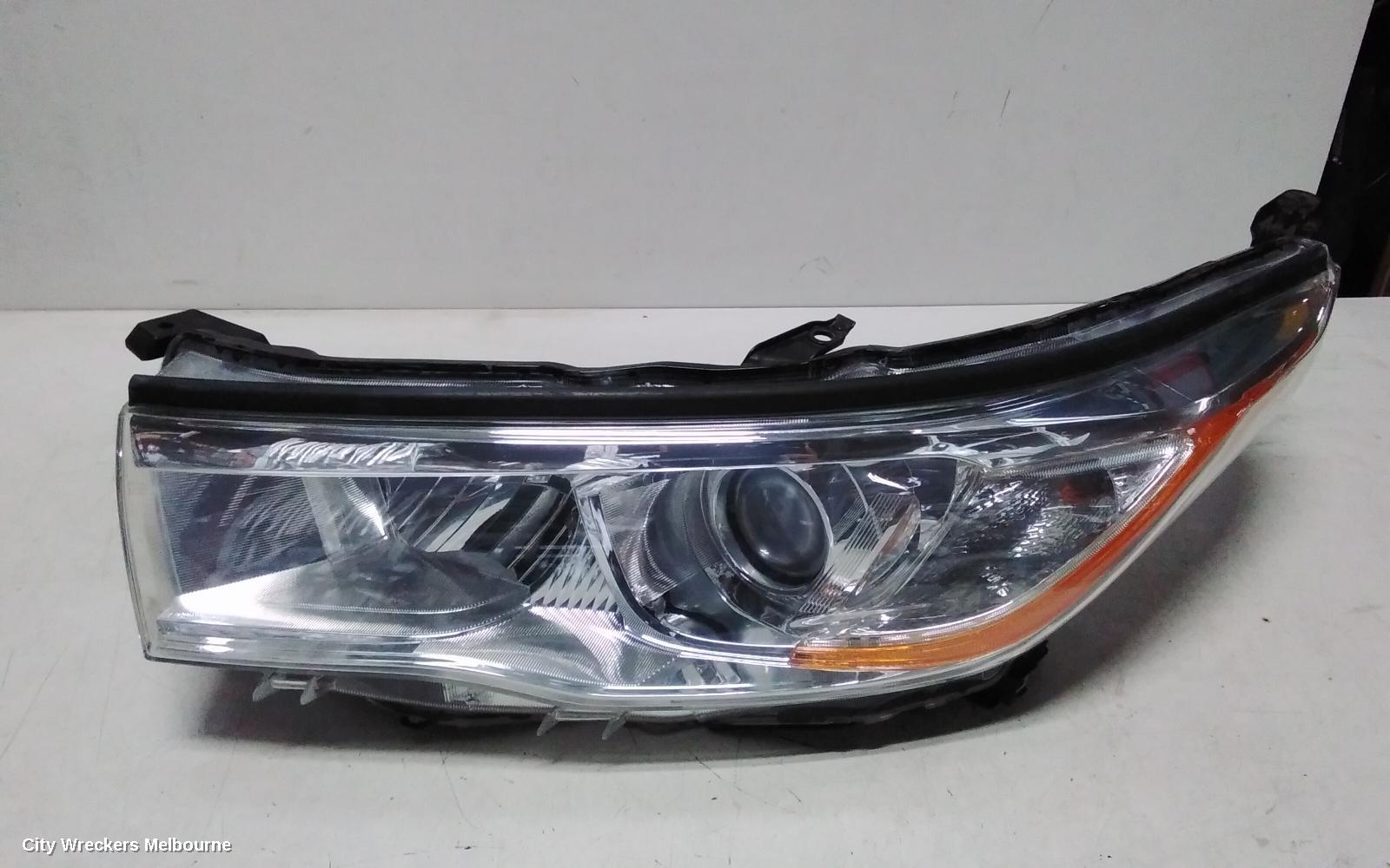 TOYOTA KLUGER LEFT HEADLAMP, GSU50/GSU55, GX/GXL, HALOGEN TYPE, 12/2013 - 10/2016