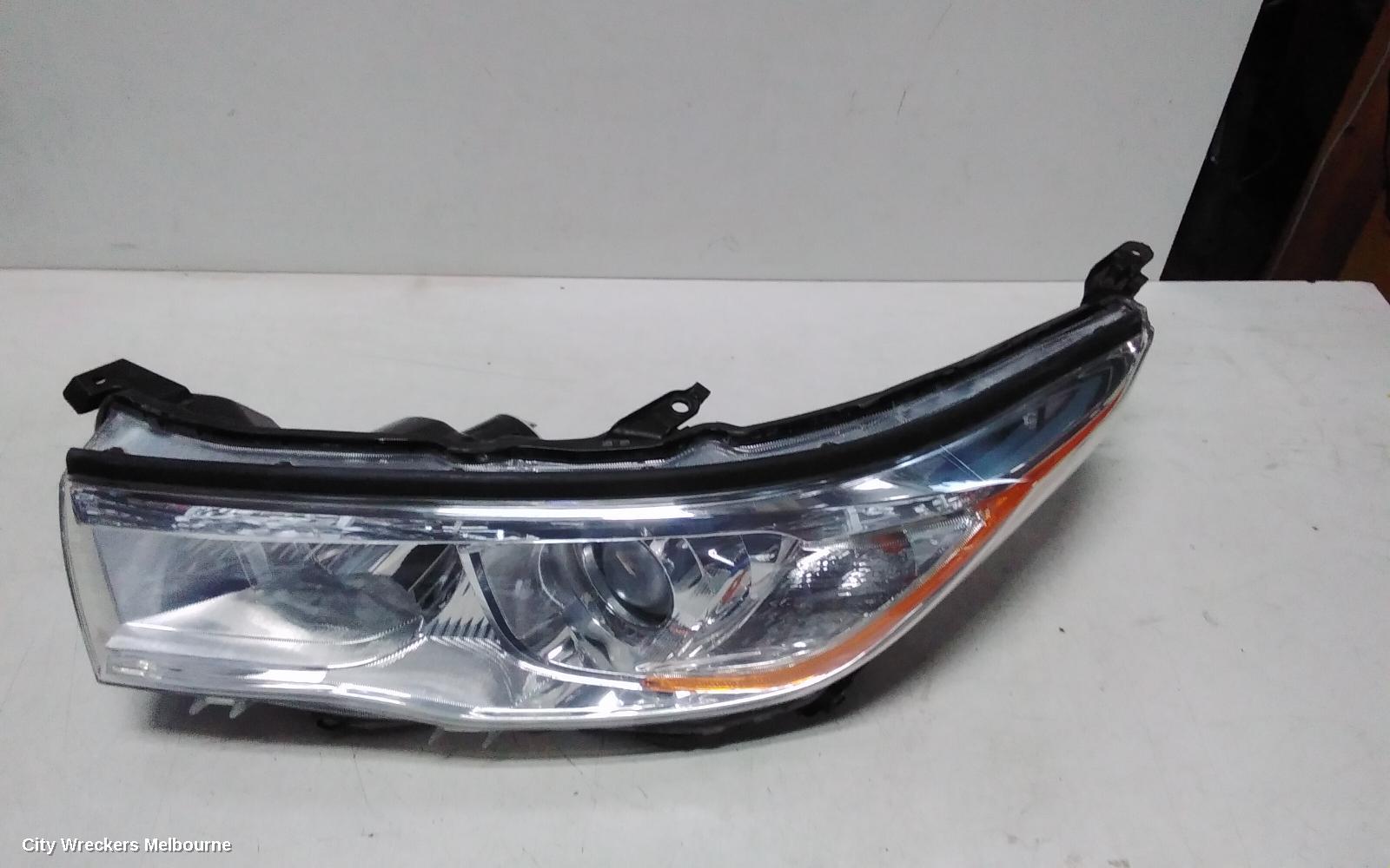 TOYOTA KLUGER LEFT HEADLAMP, GSU50/GSU55, GX/GXL, HALOGEN TYPE, 12/2013 - 10/2016