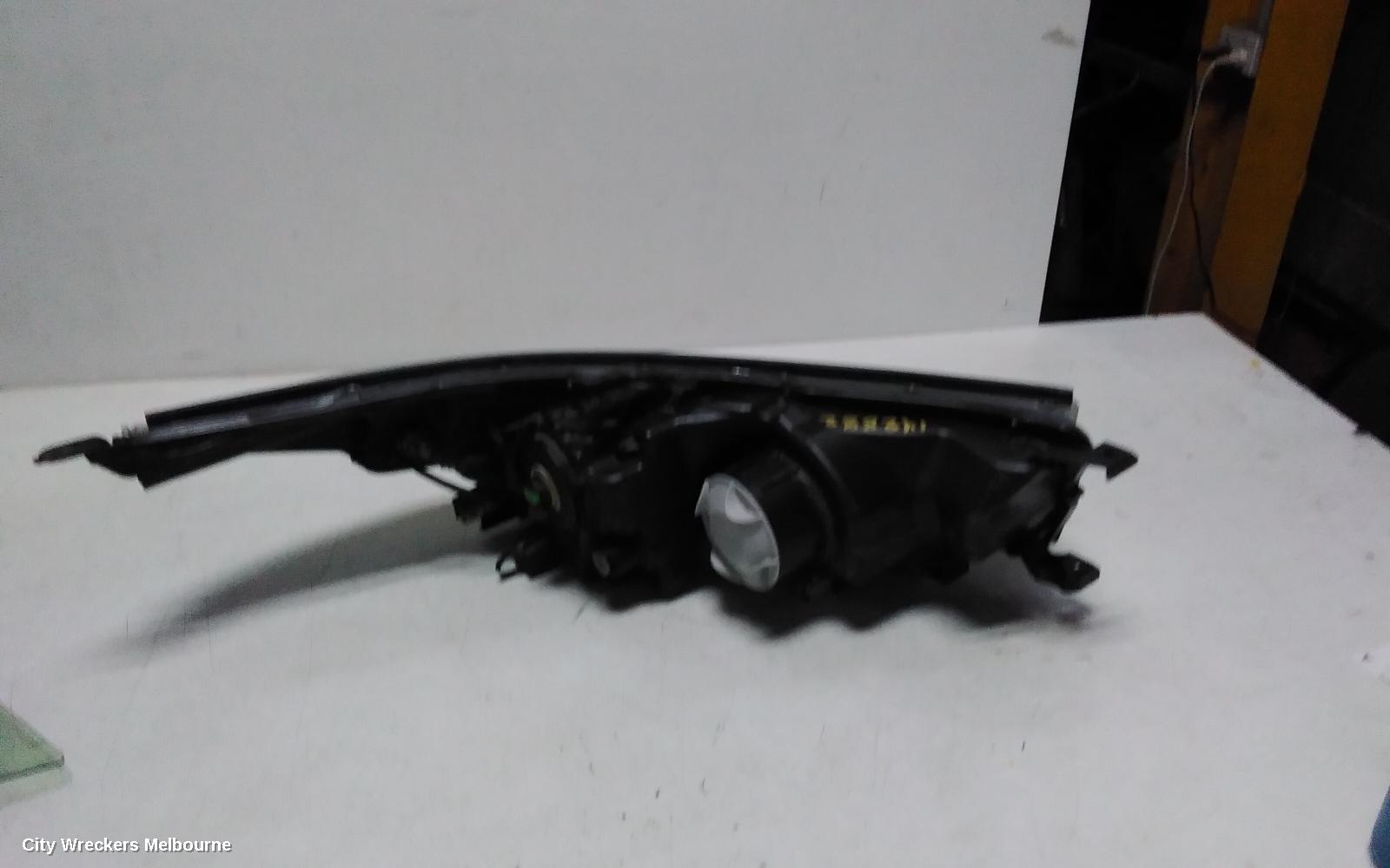 TOYOTA KLUGER LEFT HEADLAMP, GSU50/GSU55, GX/GXL, HALOGEN TYPE, 12/2013 - 10/2016