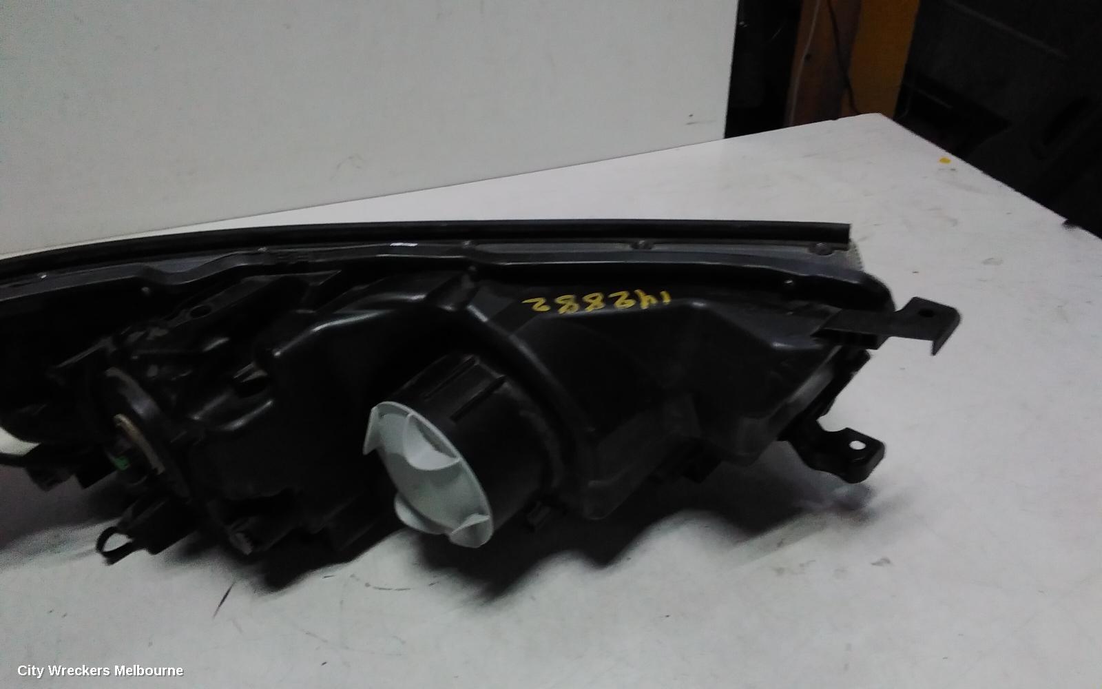TOYOTA KLUGER LEFT HEADLAMP, GSU50/GSU55, GX/GXL, HALOGEN TYPE, 12/2013 - 10/2016