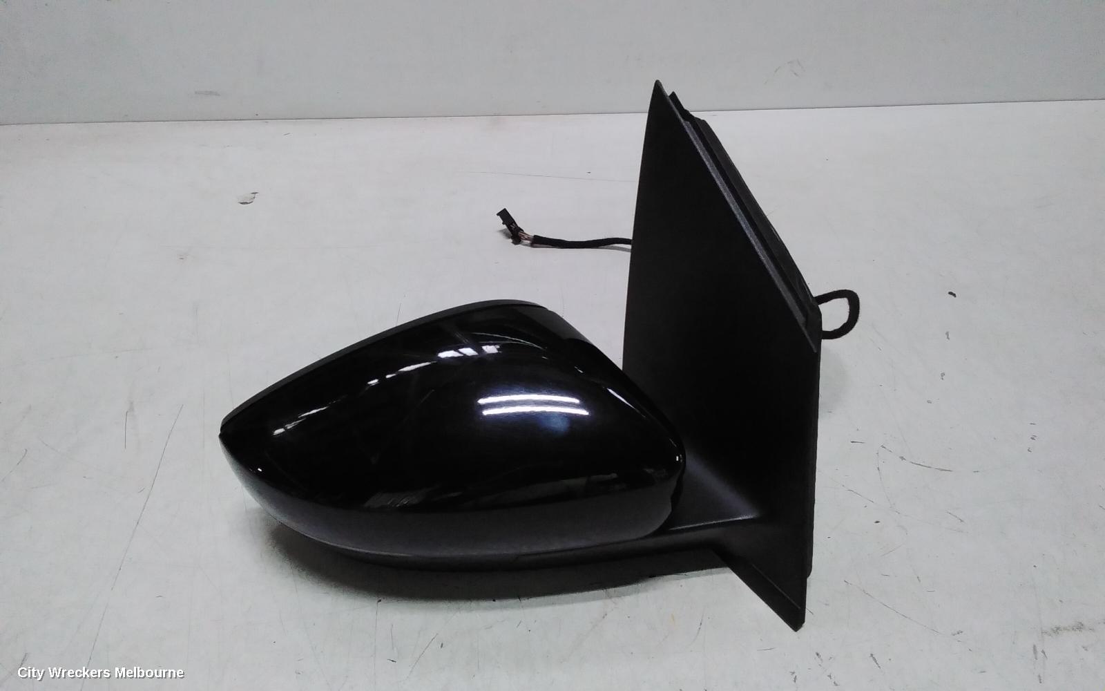 VOLKSWAGEN POLO RIGHT DOOR MIRROR, 6R, HEATED TYPE, 05/2014 - 09/2017