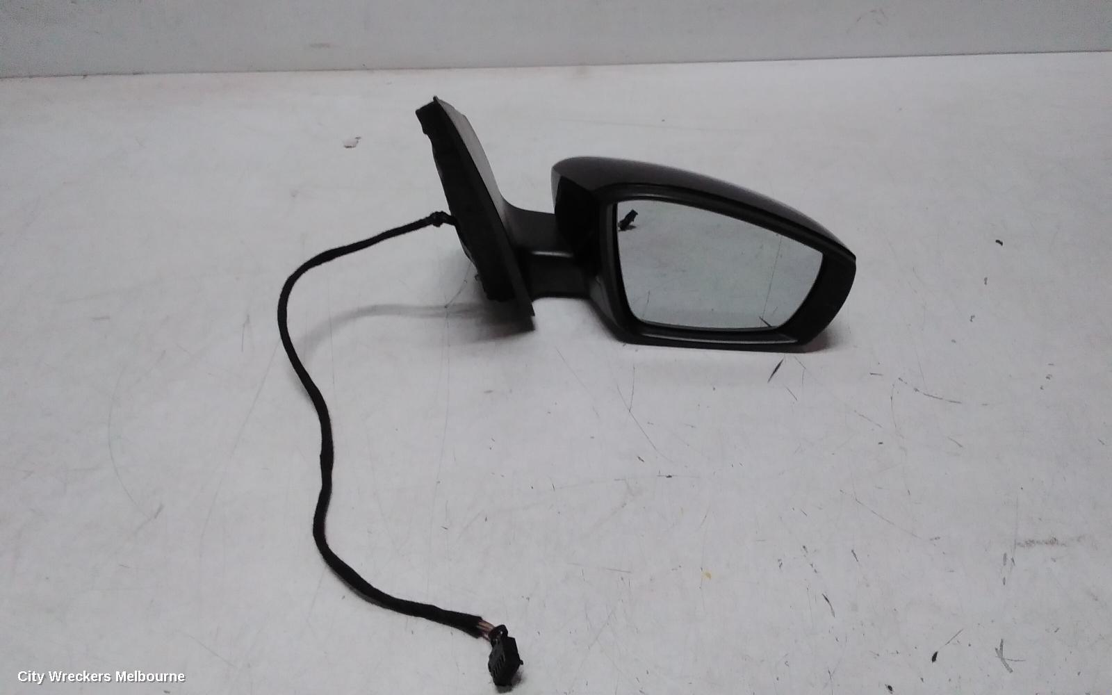 VOLKSWAGEN POLO RIGHT DOOR MIRROR, 6R, HEATED TYPE, 05/2014 - 09/2017