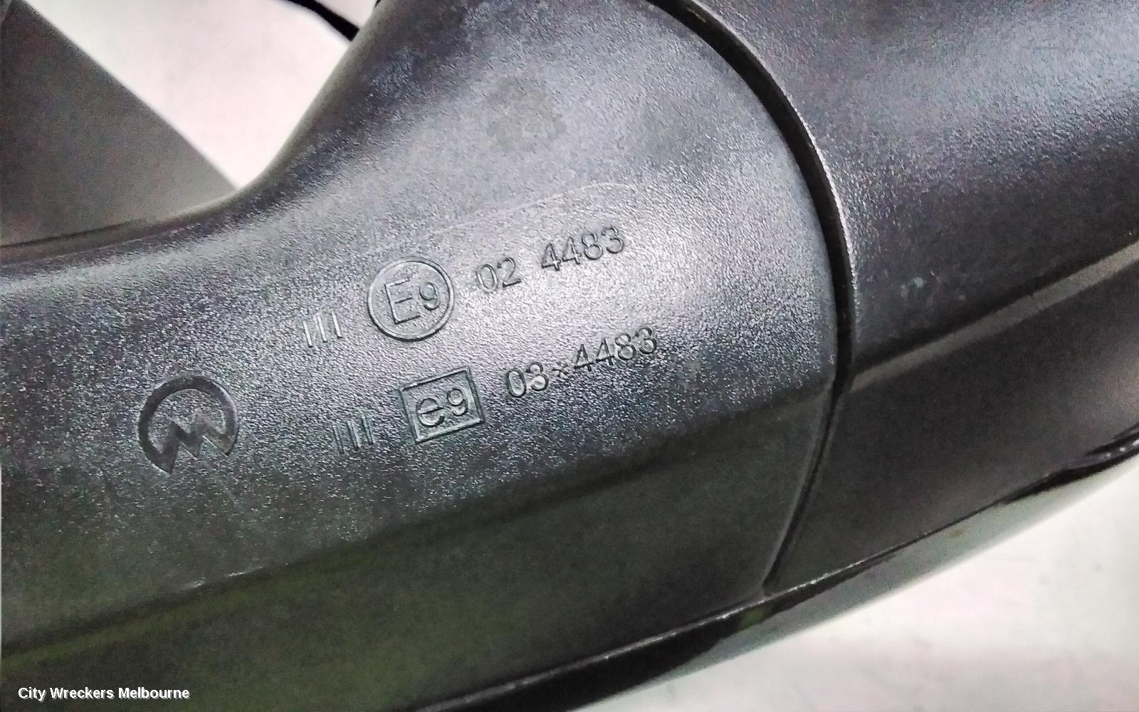 VOLKSWAGEN POLO RIGHT DOOR MIRROR, 6R, HEATED TYPE, 05/2014 - 09/2017