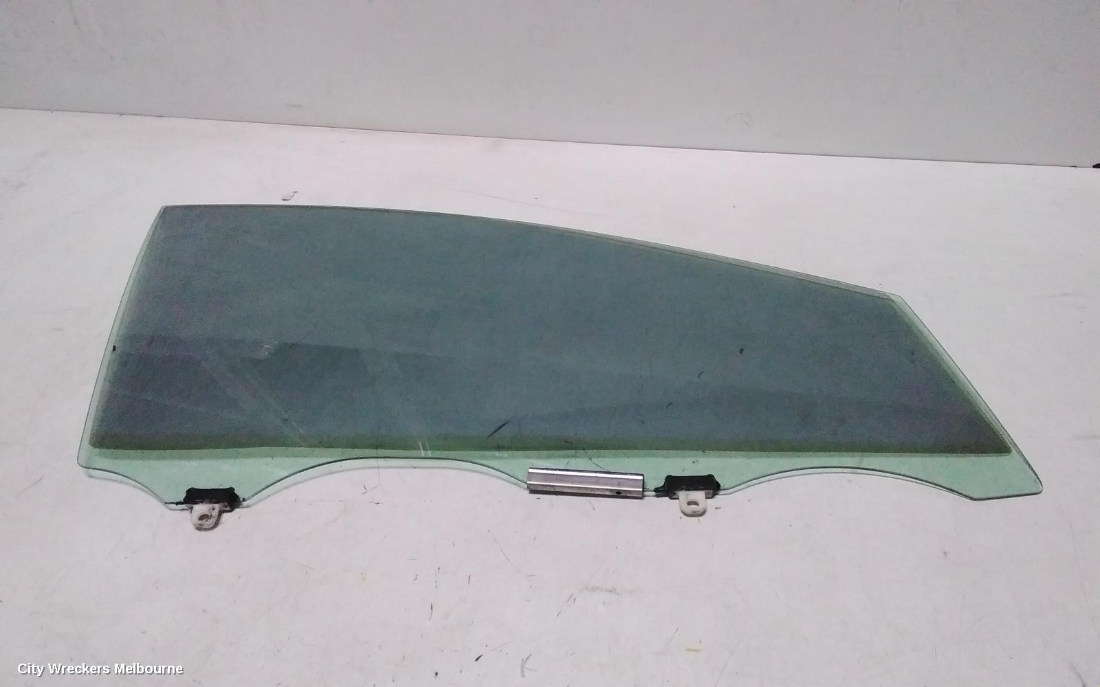 TOYOTA PRIUS RIGHT FRONT DOOR WINDOW, NHW20R, POWER, 10/2003 - 05/2009