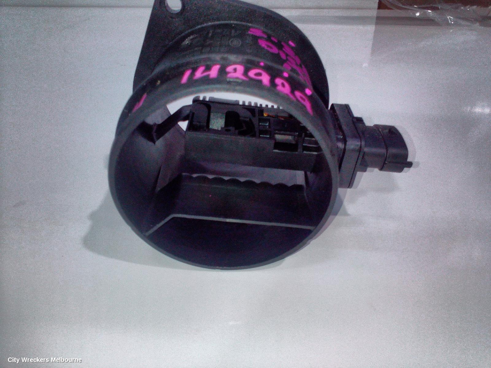 LAND ROVER DISCOVERY AIR FLOW METER, 3.0, DIESEL, TWIN TURBO, LH SIDE, L462, 12/2016 - 12/2020