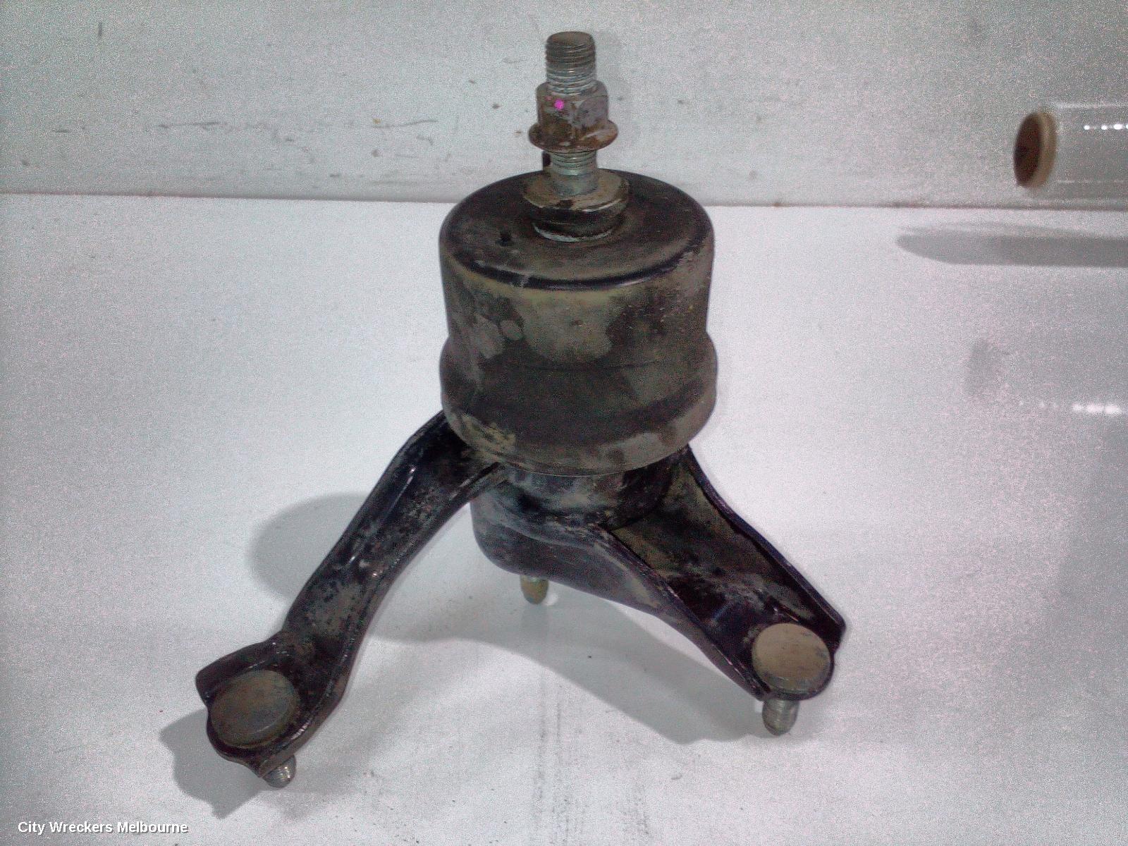 TOYOTA CAMRY MOUNT, ENGINE MOUNT, LEFT, PETROL, 2.4, 2AZ-FE, ACV40, 06/2006 - 11/2011