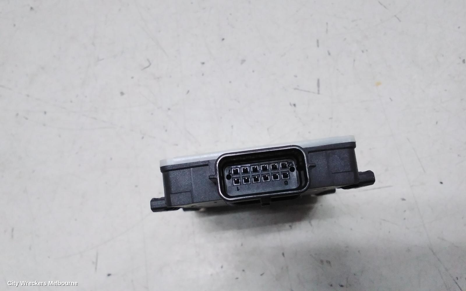 LAND ROVER DISCOVERY SPORT, L550, 01/2015 ONWARDS, K8D2-14F152-AL BLIND SPOT CONTROL MODULE  LHR: 143006