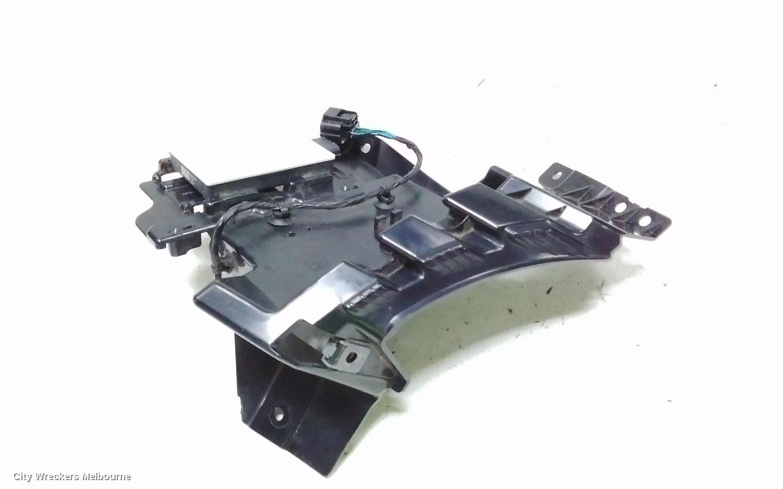 LAND ROVER DISCOVERY SPORT, L550, 01/2015 ONWARDS, K8D2-14F152-AL BLIND SPOT CONTROL MODULE  LHR: 143006