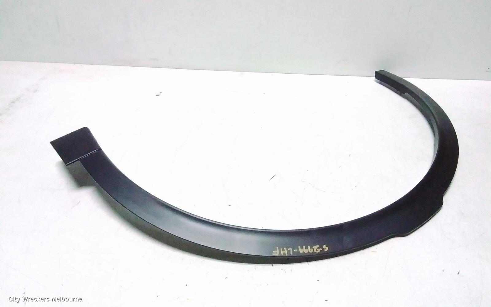 LAND ROVER DISCOVERY SPORT WHEEL ARCH FLARE, L550, LH FRONT, BLACK, 01/2015 ONWARDS