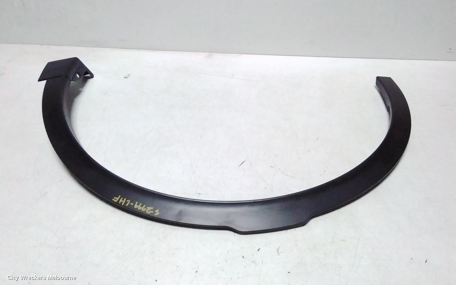 LAND ROVER DISCOVERY SPORT WHEEL ARCH FLARE, L550, LH FRONT, BLACK, 01/2015 ONWARDS