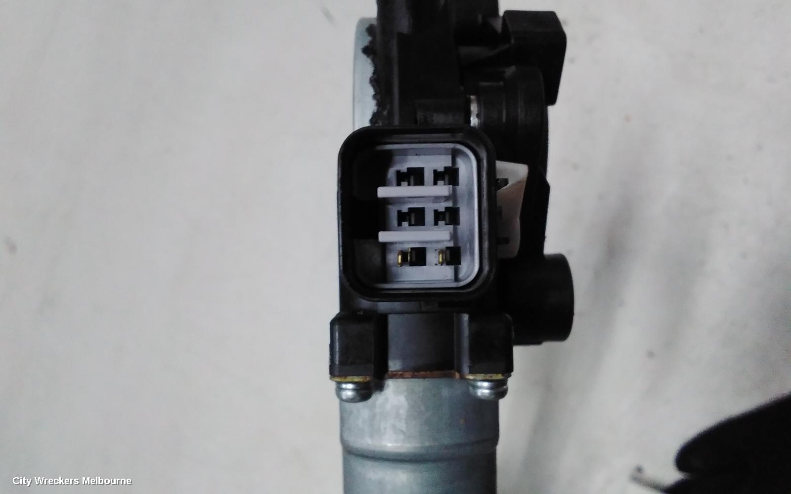 SUBARU IMPREZA LEFT FRONT WINDOW REG/MOTOR, G4, POWER, 12/2011 - 08/2017