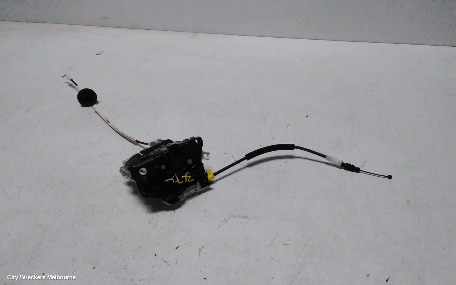 AUDI Q5 DOOR/BOOT/GATE LOCK, LEFT REAR DOOR LOCK, 8R, SINGLE ROW (6 PIN), P/N 8K0839015C, 12/2008 - 01/2017
