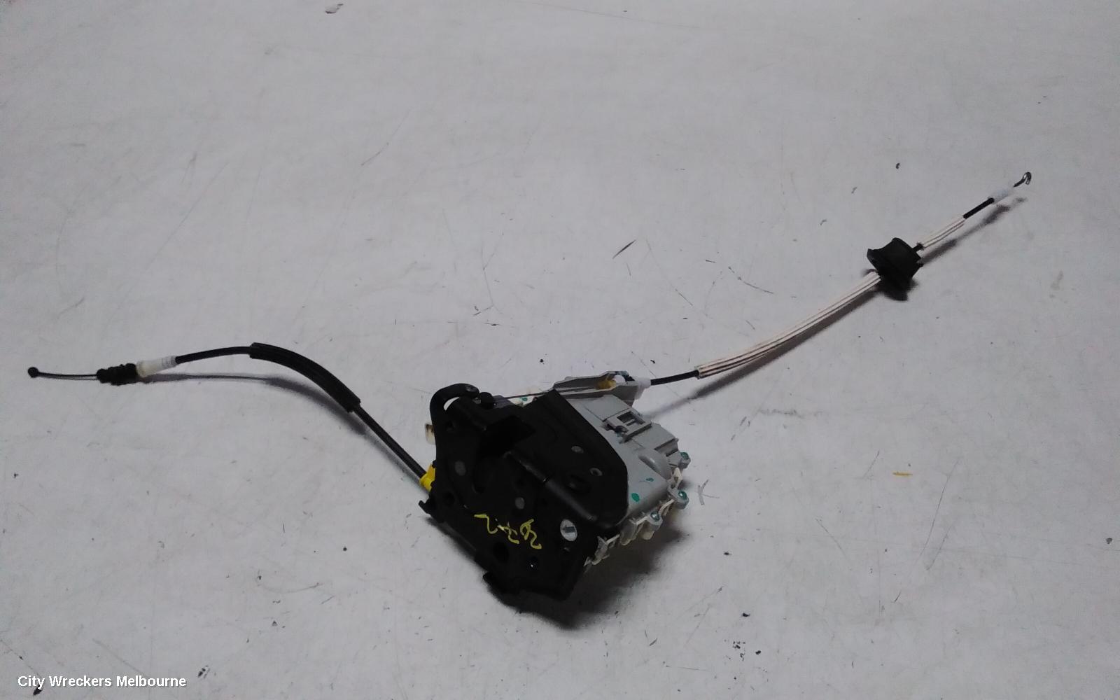 AUDI Q5 DOOR/BOOT/GATE LOCK, RIGHT REAR DOOR LOCK, 8R, SINGLE ROW (6 PIN), P/N 8K0839016C, 12/2008 - 01/2017