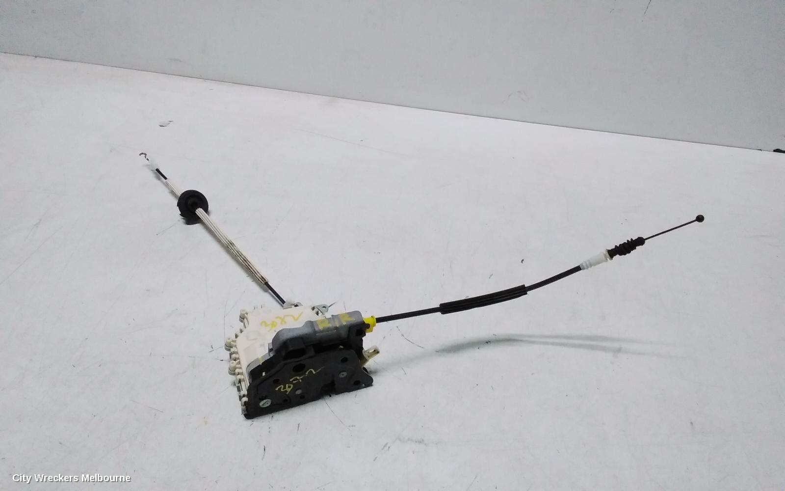 AUDI Q5 DOOR/BOOT/GATE LOCK, RIGHT REAR DOOR LOCK, 8R, SINGLE ROW (6 PIN), P/N 8K0839016C, 12/2008 - 01/2017