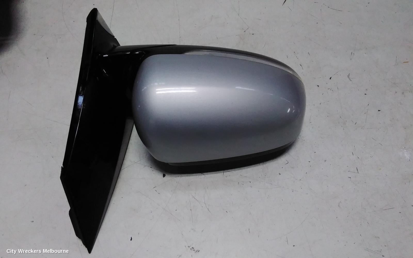 KIA CARNIVAL/GRAND CARNIVAL RIGHT DOOR MIRROR, YP, POWER FOLD, NON BLIND SPOT, NON CAMERA TYPE, 12/2014 - 10/2020