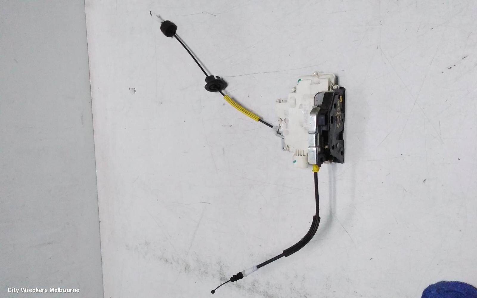 AUDI Q5 DOOR/BOOT/GATE LOCK, LEFT FRONT DOOR LOCK, 8R, DUAL ROW (8 PIN), P/N 8J2837015F, 12/2008 - 01/2017