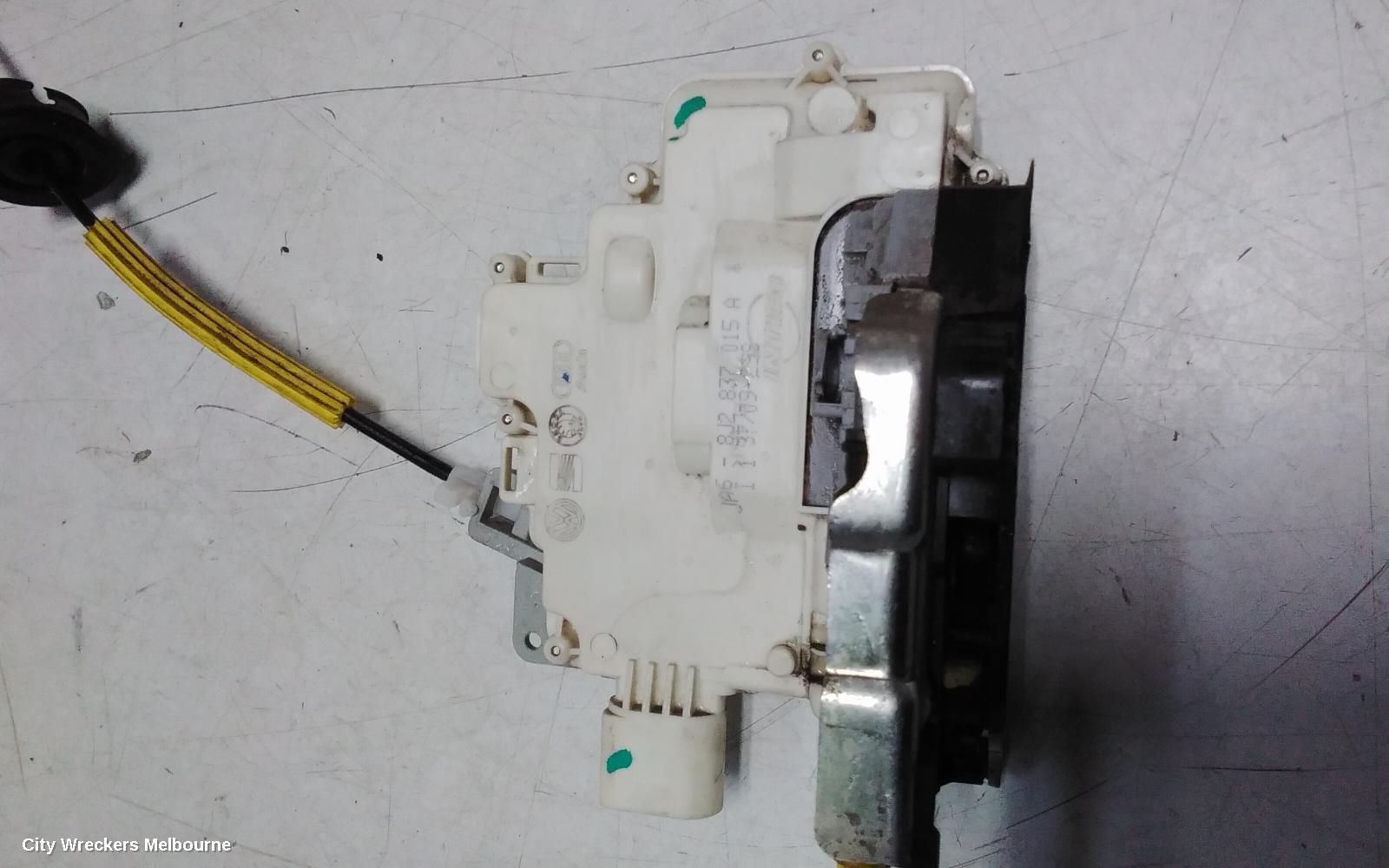 AUDI Q5 DOOR/BOOT/GATE LOCK, LEFT FRONT DOOR LOCK, 8R, DUAL ROW (8 PIN), P/N 8J2837015F, 12/2008 - 01/2017