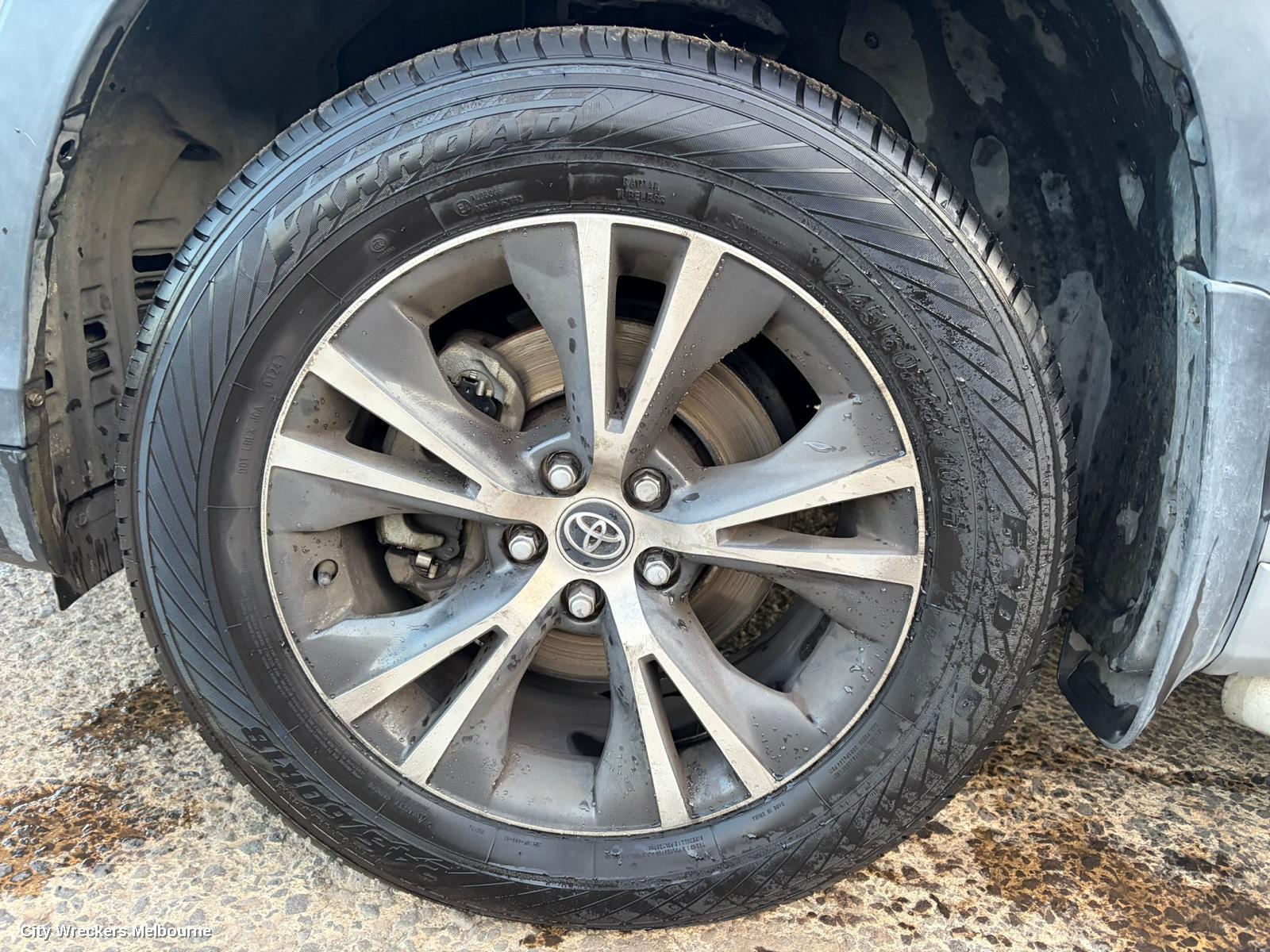 TOYOTA KLUGER WHEEL MAG, FACTORY, 18X7.5IN, GXL, GSU50/GSU55, 12/2013 - 10/2016