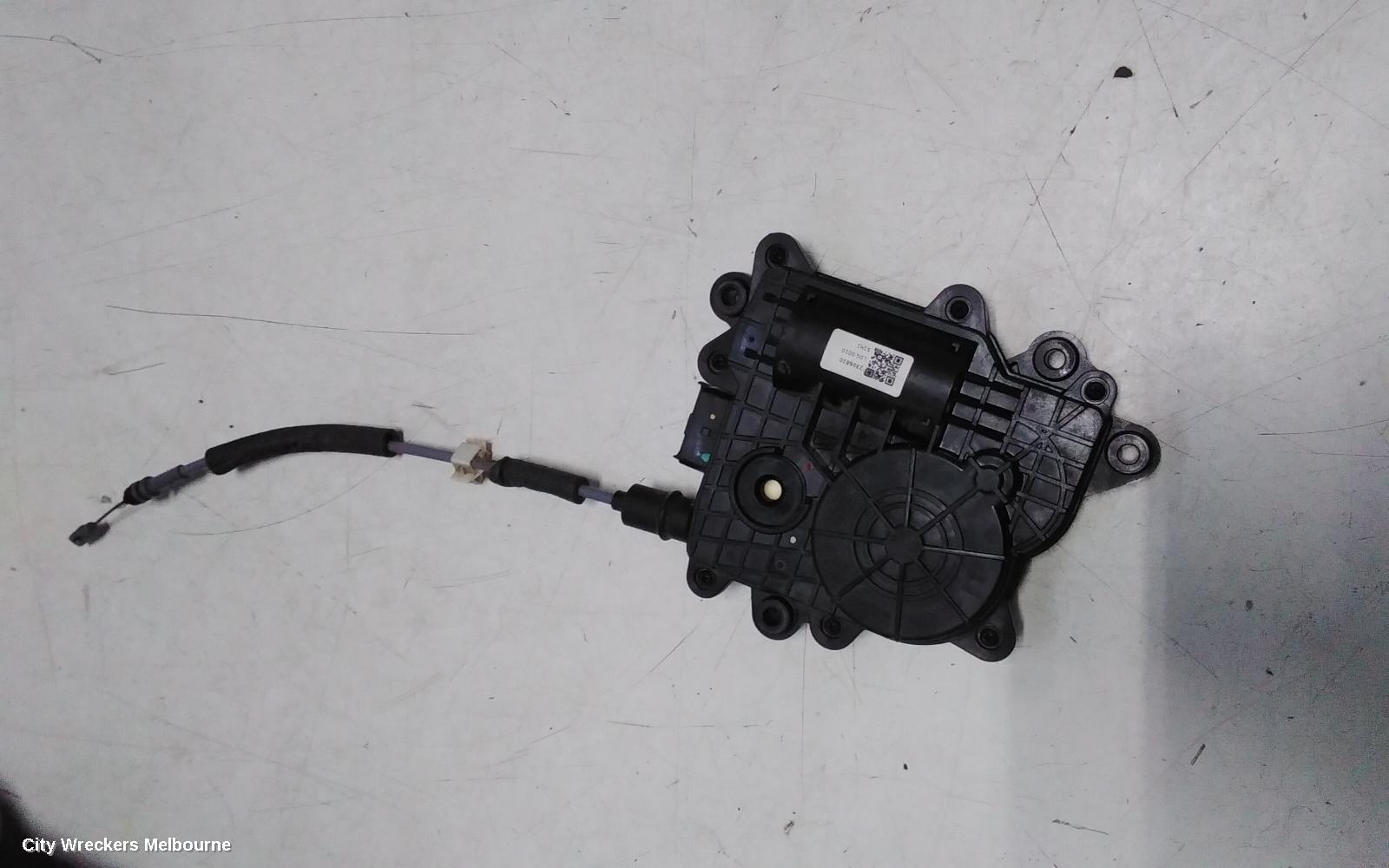 HYUNDAI GENESIS DOOR/BOOT/GATE LOCK, LEFT REAR DOOR LOCK, DH, ULTIMATE PACK TYPE, 11/2014 - 01/2018