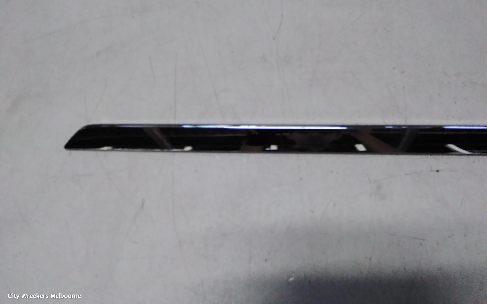 MAZDA CX9 DOOR MOULD, ONLY CHROME - TK49-50692: 143082, LH REAR, TC, W/ CHROME TYPE, 07/2016 - 12/2024