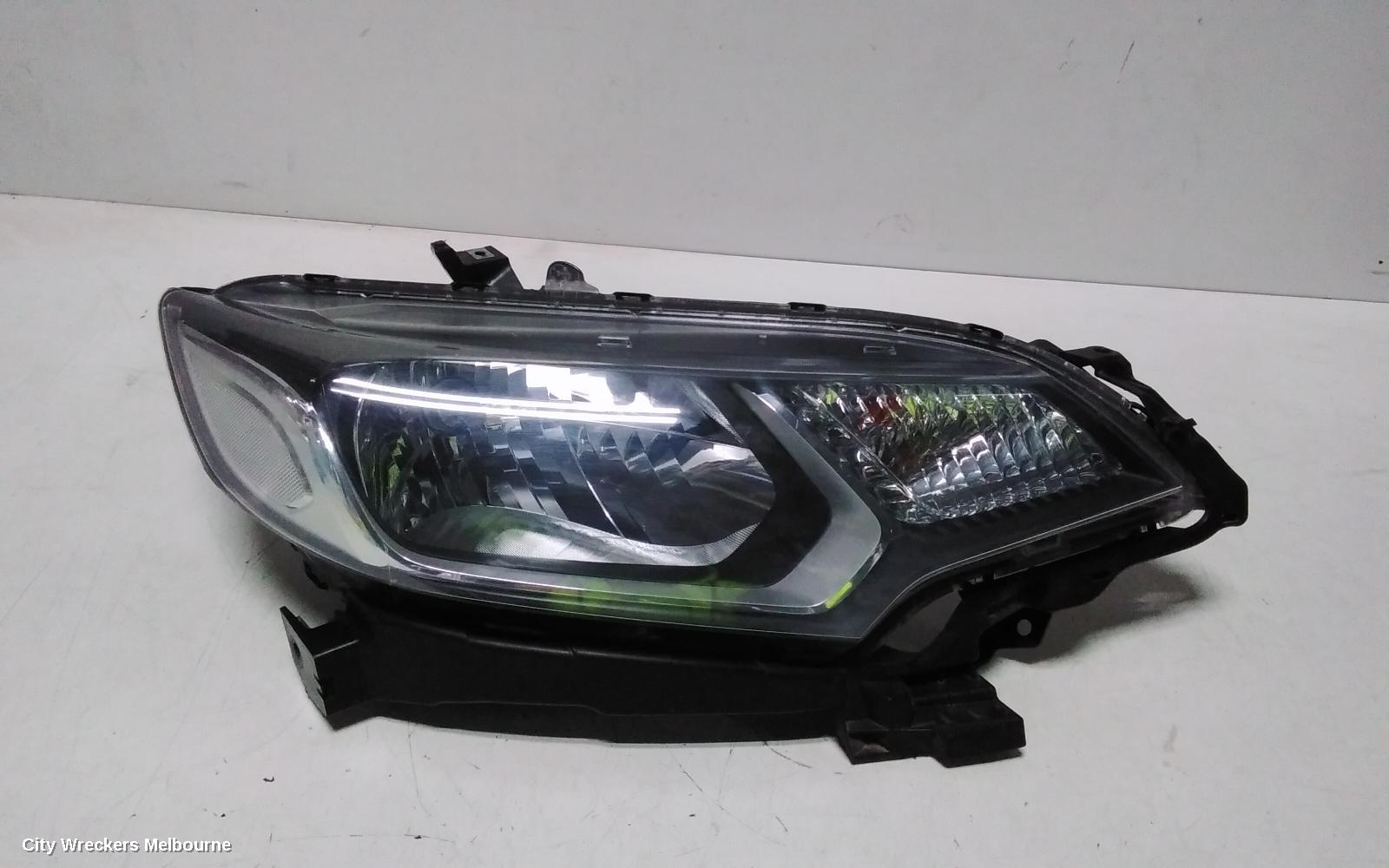 HONDA JAZZ RIGHT HEADLAMP, GK/GF, HALOGEN TYPE, 08/2017 - 12/2020