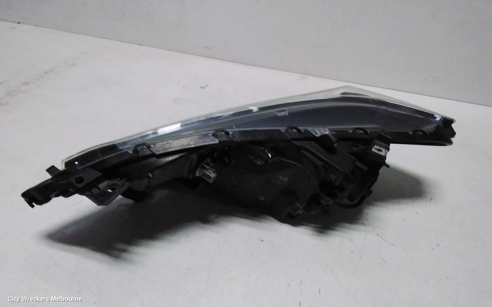HONDA JAZZ RIGHT HEADLAMP, GK/GF, HALOGEN TYPE, 08/2017 - 12/2020