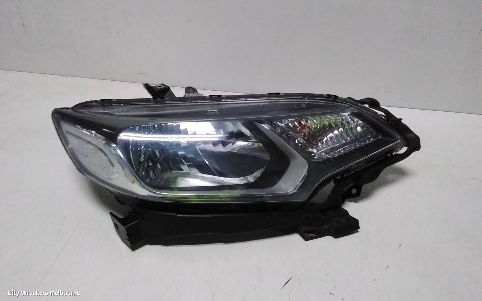 HONDA JAZZ RIGHT HEADLAMP, GK/GF, HALOGEN TYPE, 08/2017 - 12/2020