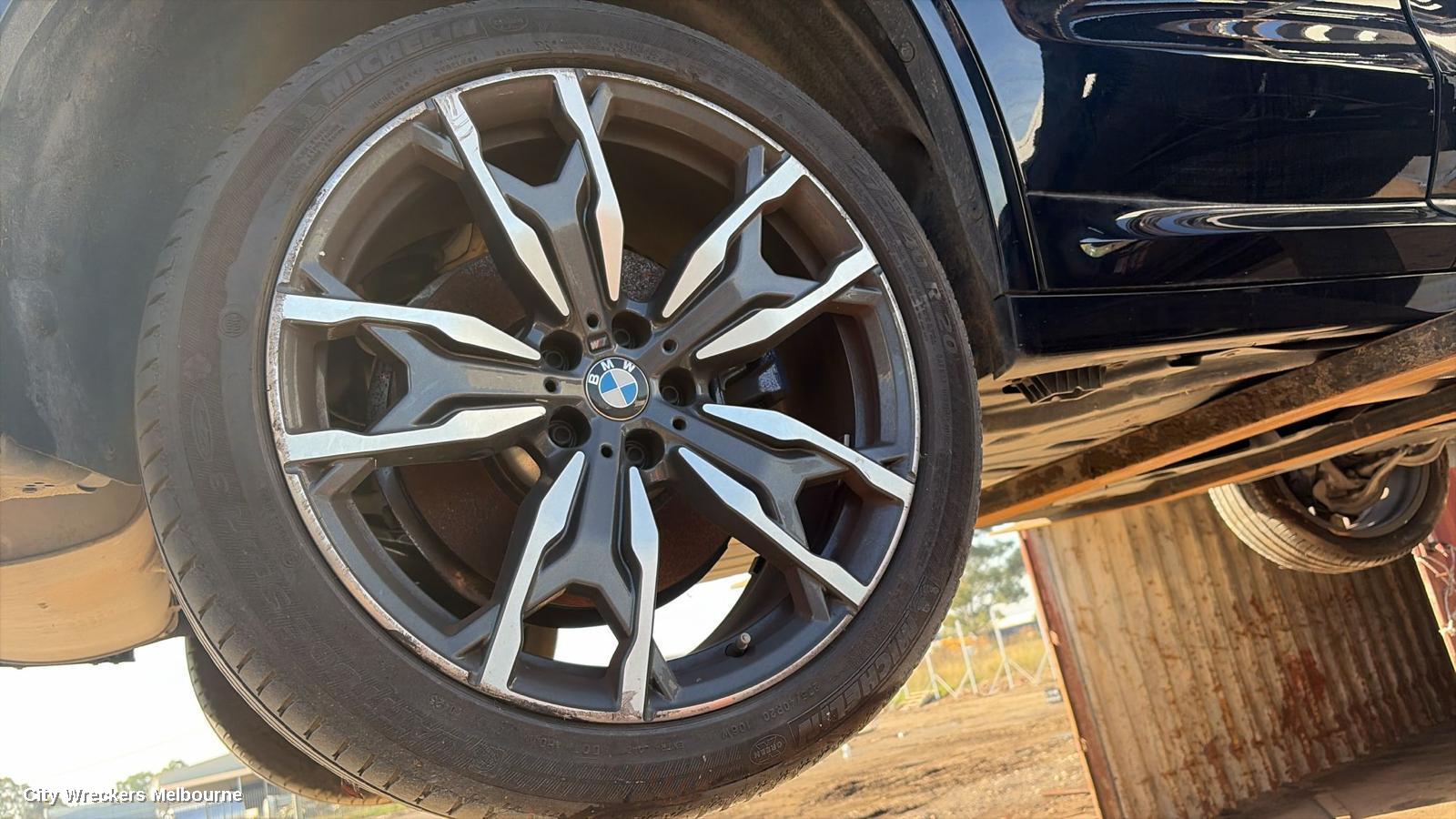 BMW X3 WHEEL MAG, FACTORY, 20X8IN, FRONT, 5 V SPOKE, STYLE 699M, BI-COLOUR, G01, 08/2017 - 08/2024
