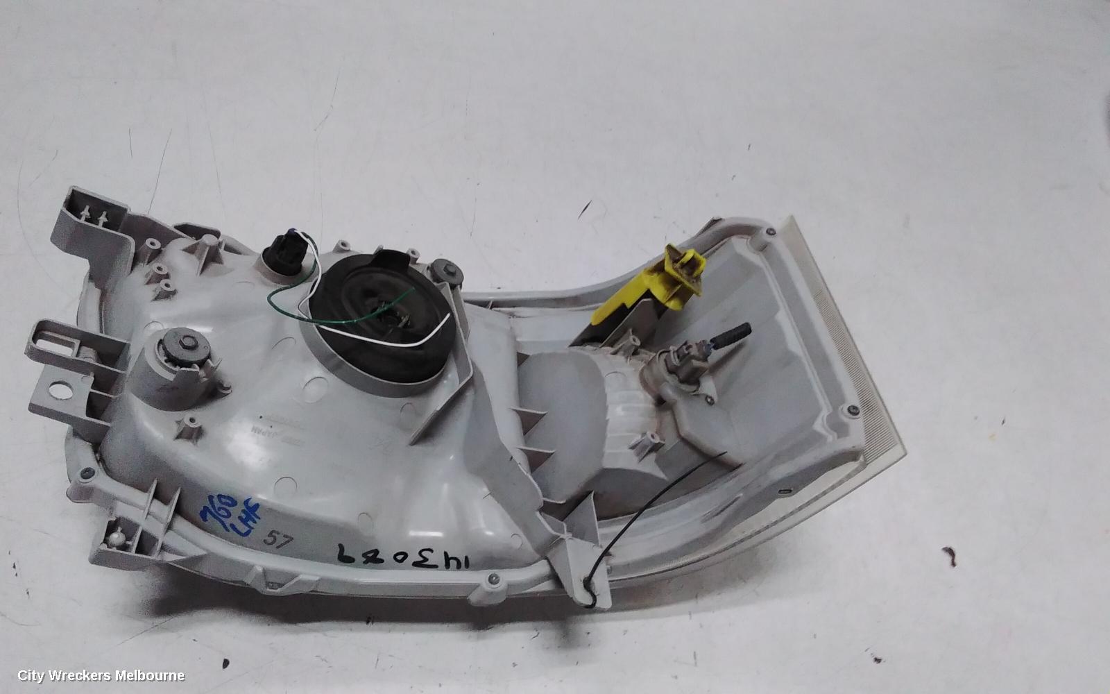 TOYOTA HIACE LEFT HEADLAMP, TRH/KDH, LWB/SWB, LENS# 26-118, 01/2005 - 08/2010