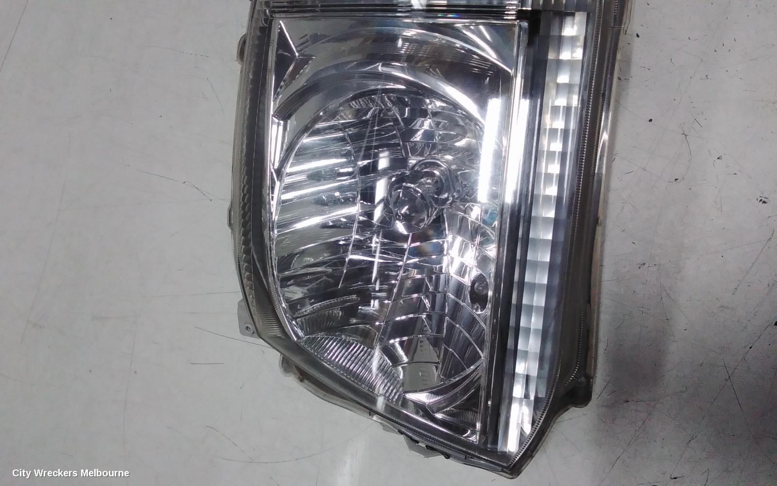 TOYOTA HIACE LEFT HEADLAMP, TRH/KDH, LWB/SWB, LENS# 26-118, 01/2005 - 08/2010